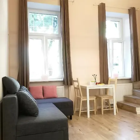 White Rose Apartment