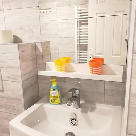 Apartament White Rose
